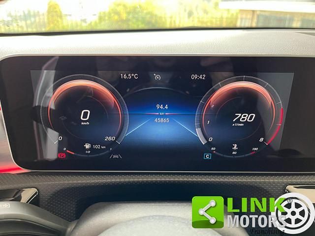 Usata Mercedes A200 AMG line 163 CV (119 kW) 2019 Bianco
