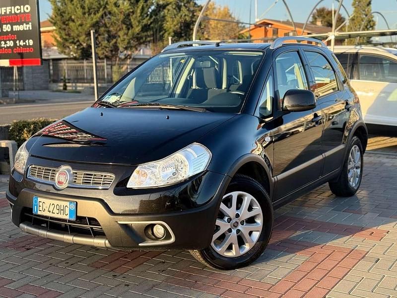 Usata Fiat Sedici Emotion 120 CV (88 kW) 2011 Nero SUV