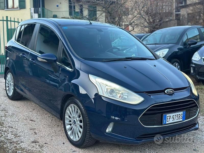 Usata Ford B-MAX Titanium 90 CV (66 kW) 2012 Blu Monovolume