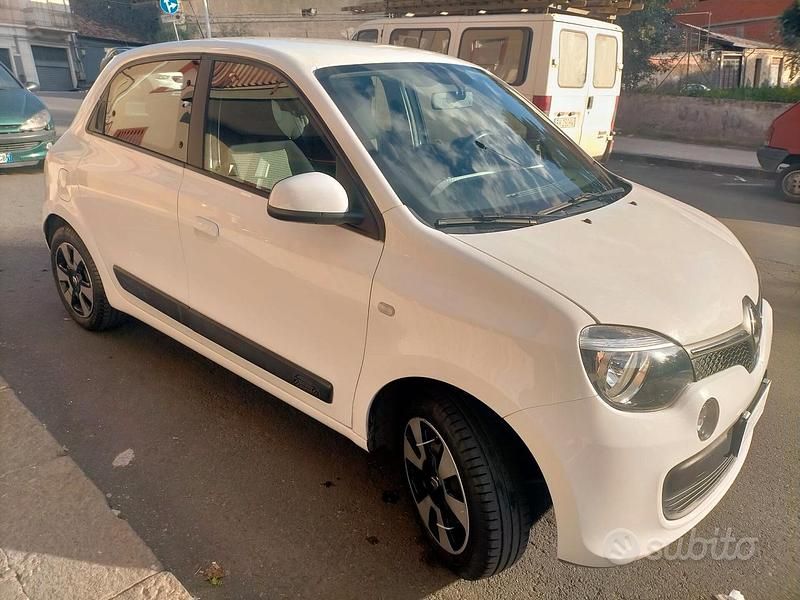 Usata Renault Twingo Life 69 CV (50 kW) 2019 Bianco Utilitaria