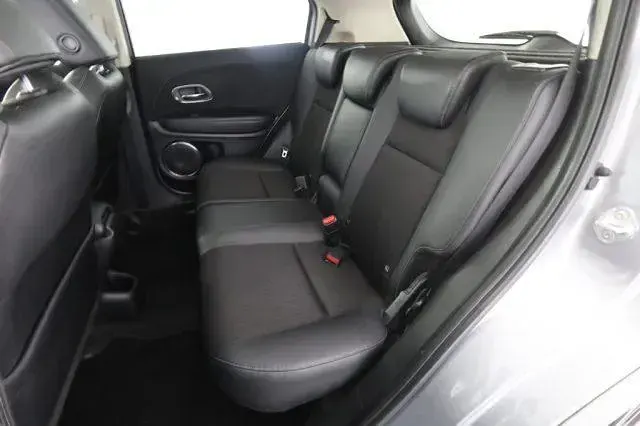 Usata Honda HR-V Executive 131 CV (96 kW) 2020 Argento SUV