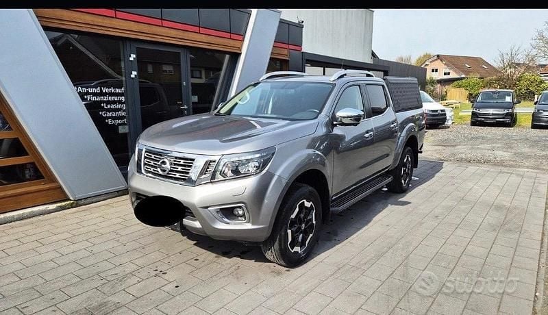 Usata Nissan Navara 190 CV (139 kW) 2019 Grigio Pick-up