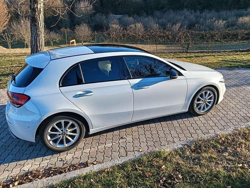 Usata Mercedes A180 Edition 116 CV (85 kW) 2021 Berlina
