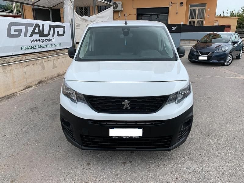 Usata Peugeot Partner 102 CV (75 kW) 2020 Bianco Monovolume