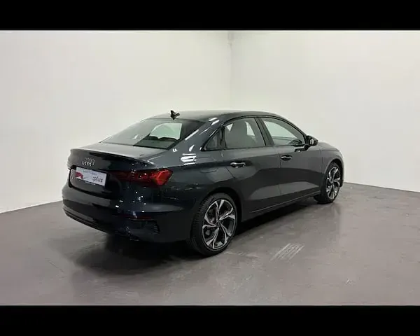 Usata Audi A3 Advanced 150 CV (110 kW) 2023 Grigio Berlina