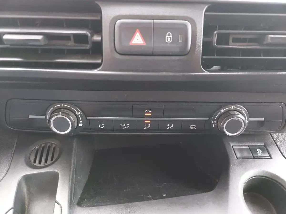 Usata Peugeot Partner 99 CV (72 kW) 2019 Bianco Monovolume