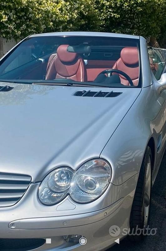 Usata Mercedes SL350 245 CV (180 kW) 2003 Grigio Cabrio