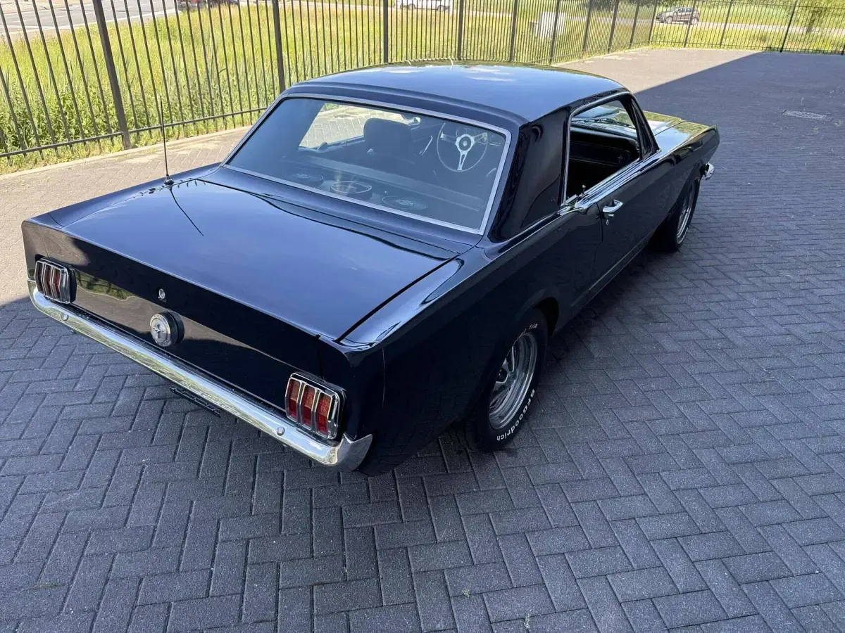 Usata Ford Mustang 203 CV (149 kW) 1966 Blu Coupé