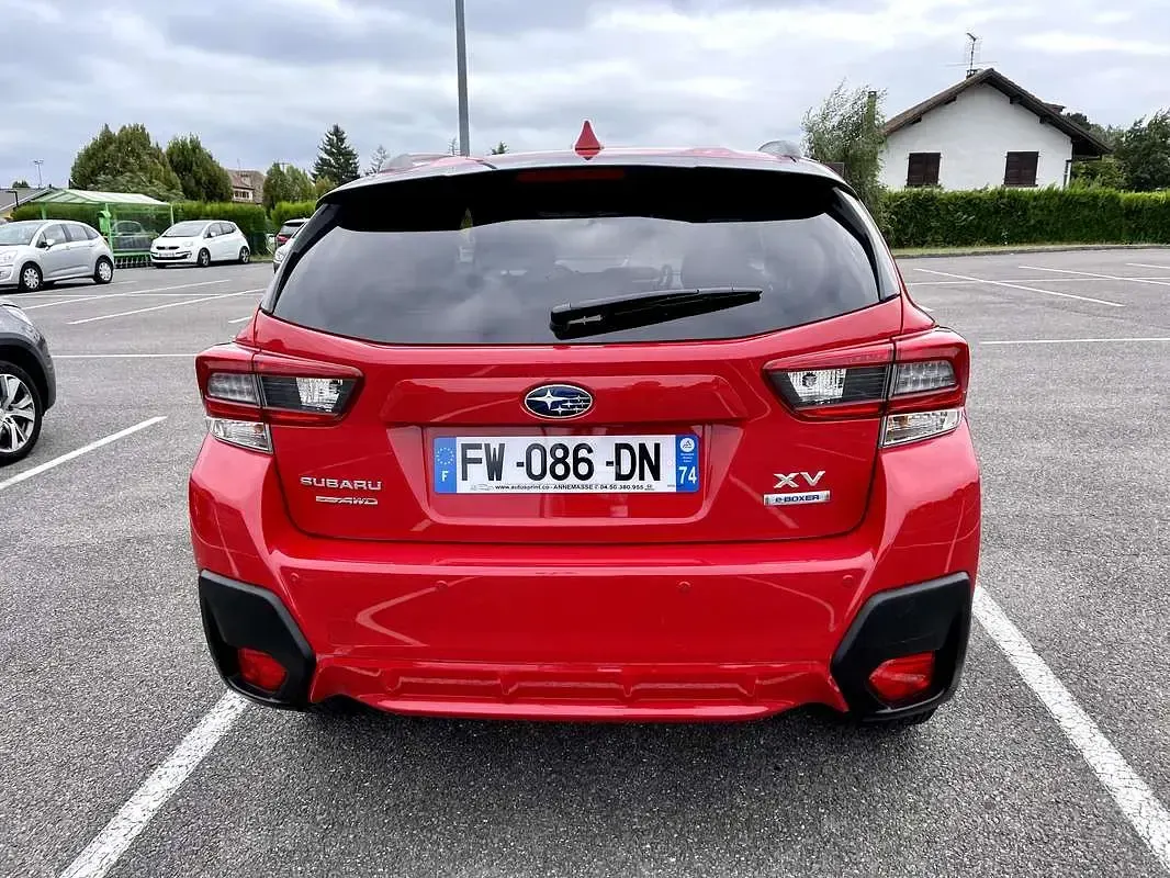 Usata Subaru XV Premium 150 CV (110 kW) 2020 Rosso SUV