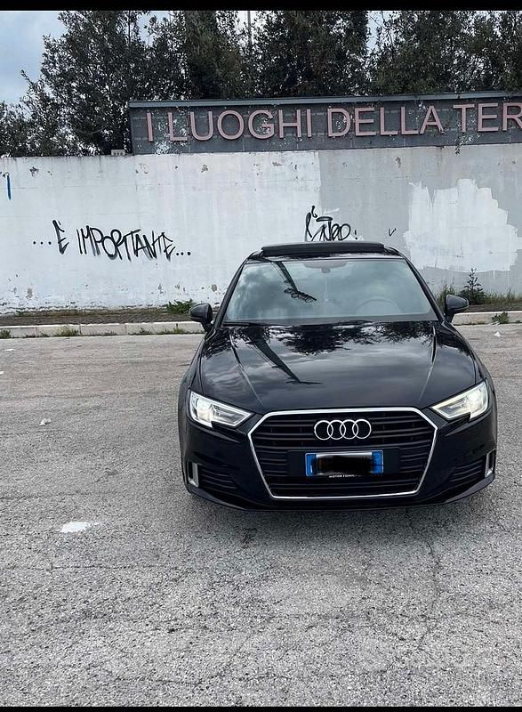 Nero Usata 2018 Audi A3 S-Line Due volumi | 17.500 € (Super prezzo) - Immagine 1/4