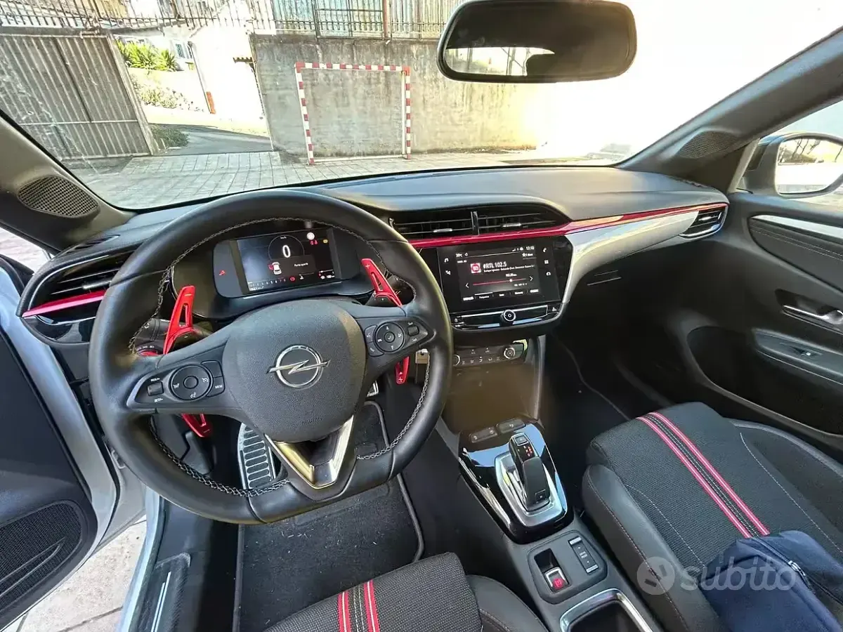 Usata Opel Corsa GS Line 101 CV (74 kW) 2021 Bianco Utilitaria
