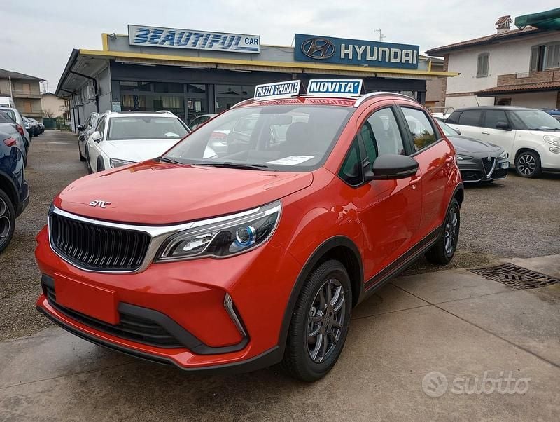 Rosso Usata 2024 EMC Wave 2 SUV | 16.900 € - Immagine 1/4