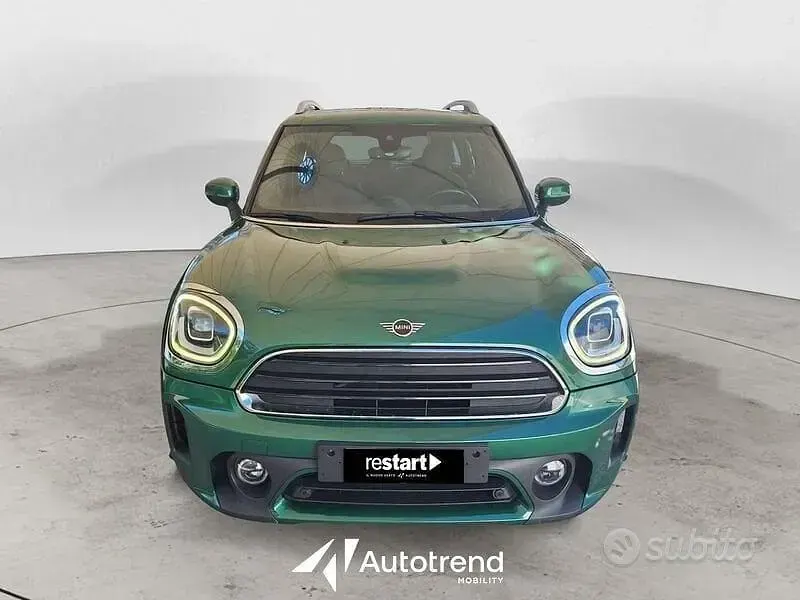Usata Mini One D Countryman Business 116 CV (85 kW) 2021 Verde SUV