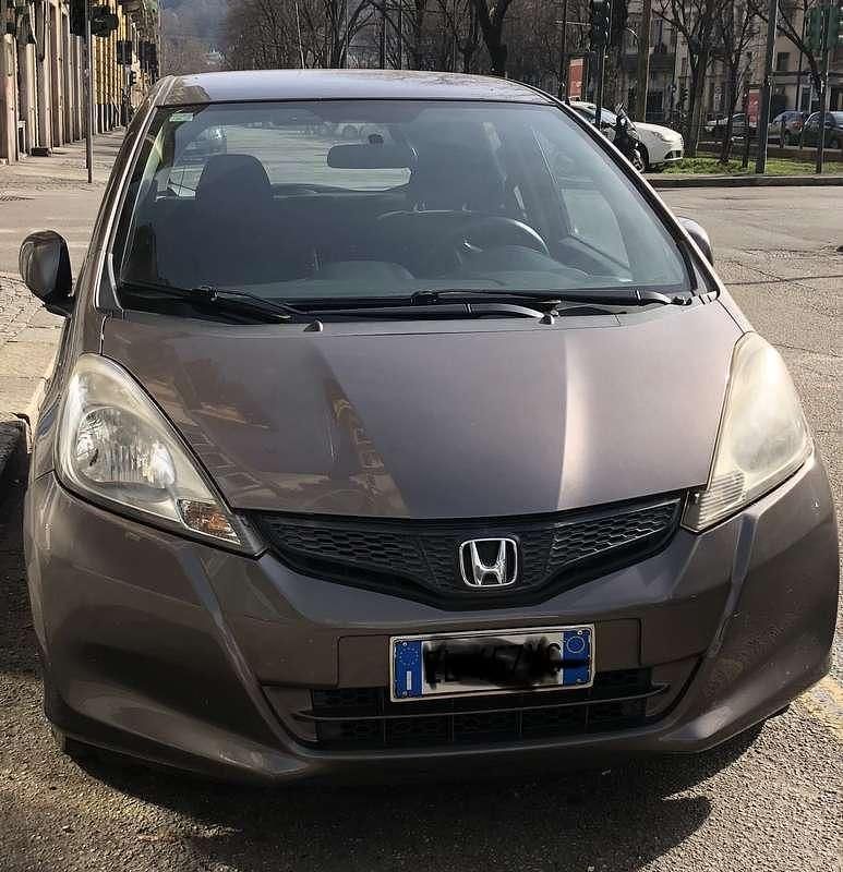 Usata Honda Jazz 77 CV (56 kW) 2012 Bronzo Utilitaria