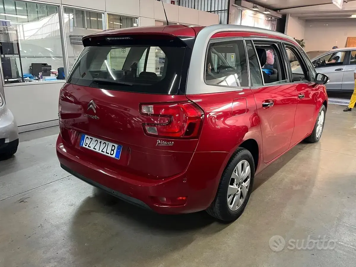 Usata Citroën Grand C4 Picasso 120 CV (88 kW) 2016 Rosso Monovolume
