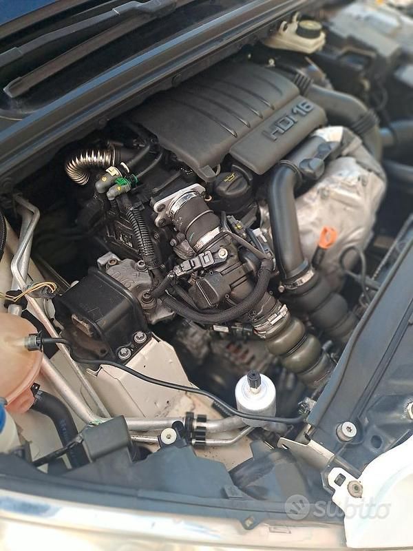 Usata Peugeot 308 110 CV (80 kW) 2010 Bianco Berlina