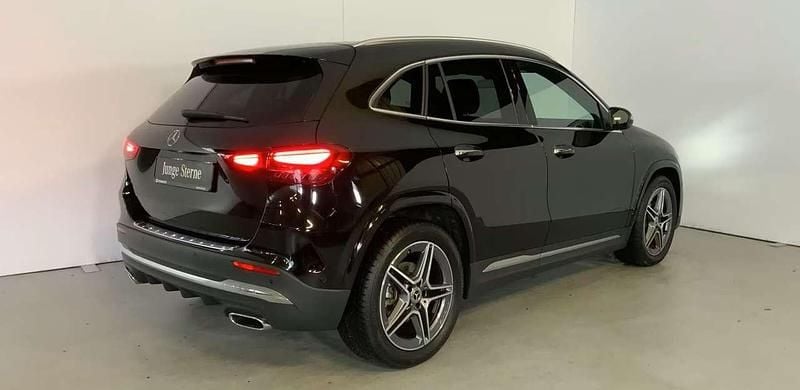 Usata Mercedes GLA200 AMG 163 CV (119 kW) 2024 Nero SUV