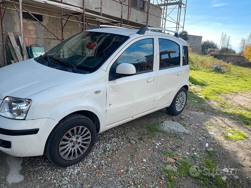 Usata Fiat Panda 75 CV (55 kW) 2011 Bianco Utilitaria