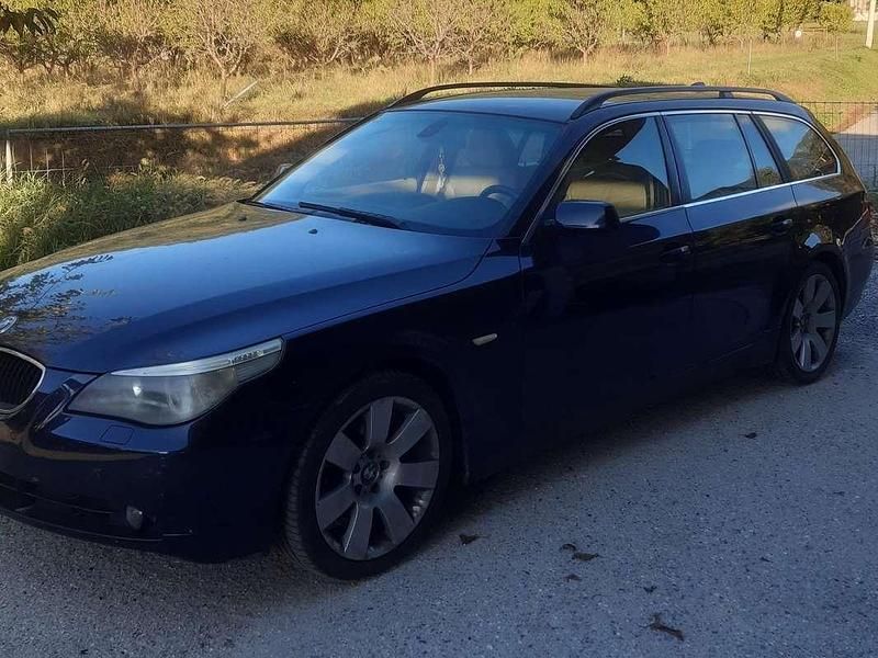 Usata BMW 530 218 CV (160 kW) 2005 Blu/azzurro Station wagon