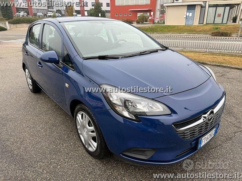 Usata Opel Corsa 90 CV (66 kW) 2018 Blu Utilitaria