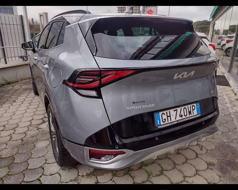 Usata Kia Sportage GT-Line 179 CV (131 kW) 2022 Argento SUV