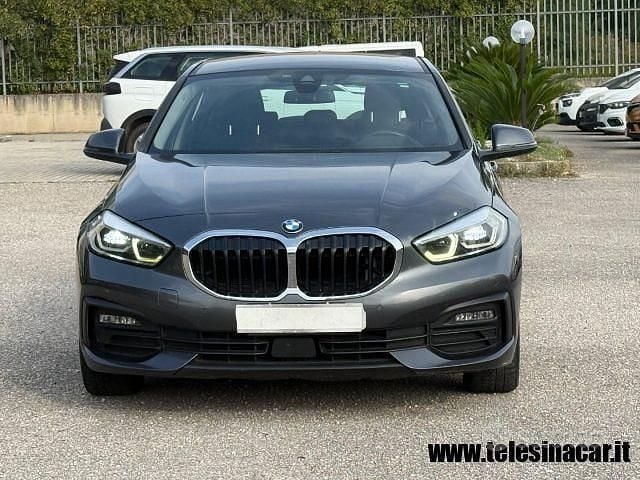 Usata BMW 116 Advantage 116 CV (85 kW) 2020 Grigio scuro Utilitaria