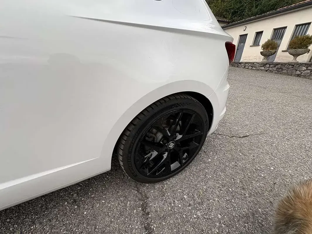 Usata Seat Leon SC FR 184 CV (135 kW) 2016 Bianco Utilitaria