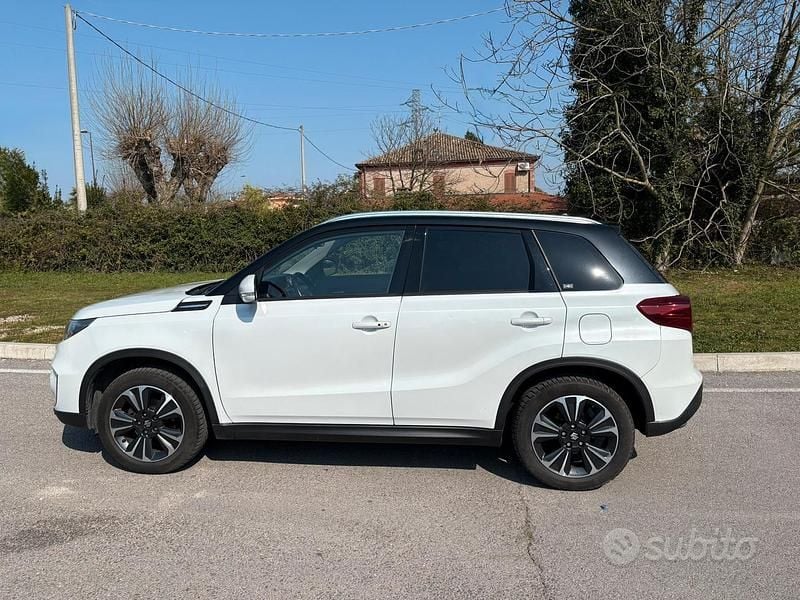 Usata Suzuki Vitara 140 CV (102 kW) 2019 SUV