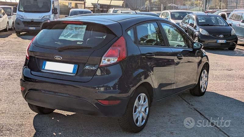 Usata Ford Fiesta 75 CV (55 kW) 2016 Blu/azzurro(met.) Utilitaria