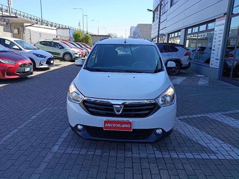 Usata Dacia Lodgy Ambiance 101 CV (74 kW) 2016 Bianco Monovolume