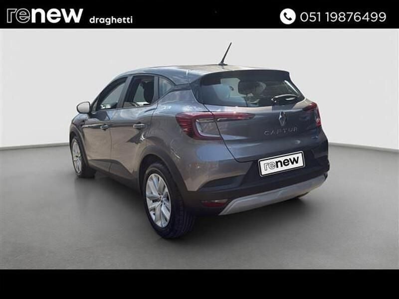 Usata Renault Captur Zen 145 CV (106 kW) 2022 Grigio SUV