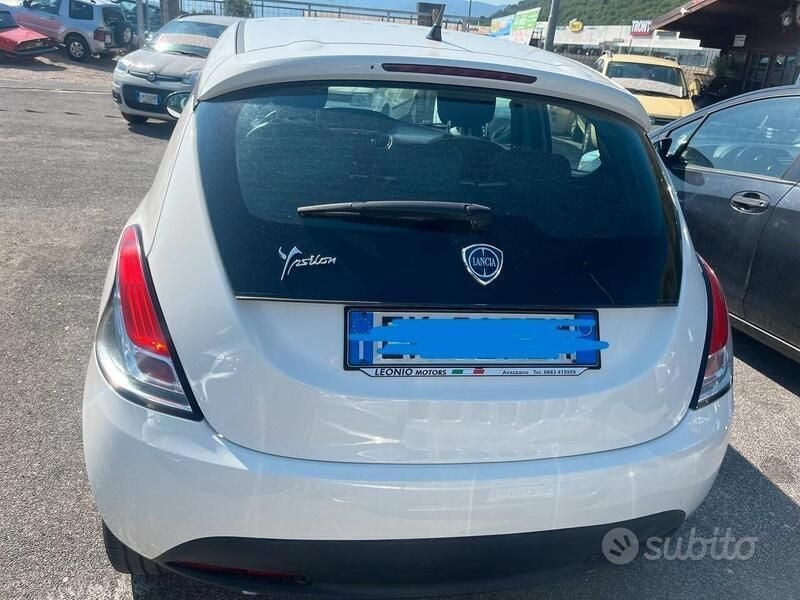 Usata Lancia Ypsilon S 95 CV (69 kW) 2013 Beige Utilitaria