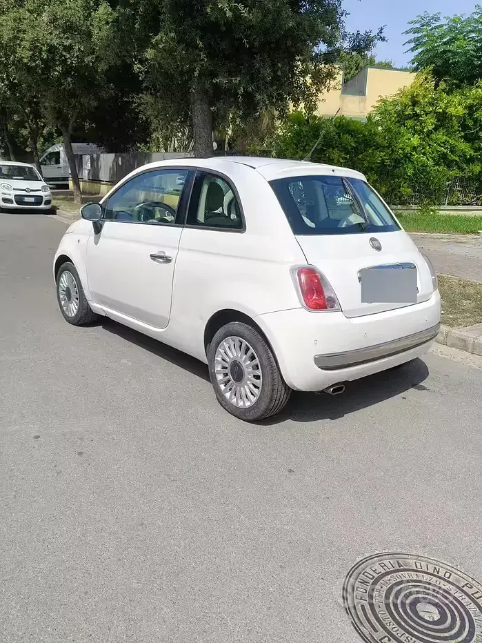 Usata Fiat 500 Lounge 69 CV (50 kW) 2011 Bianco Berlina
