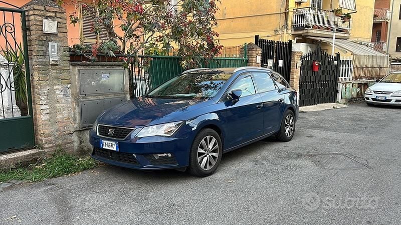 Usata Seat Leon 115 CV (84 kW) 2019 Blu Station wagon