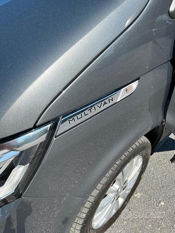 Usata VW Multivan 150 CV (110 kW) 2021 Grigio Furgone