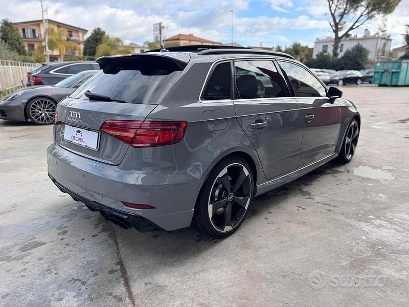 Usata Audi A3 400 CV (294 kW) 2018 Grigio Berlina