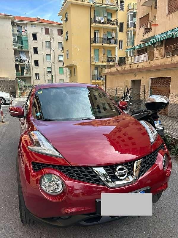 Rosso Usata 2017 Nissan Juke N-Connecta SUV | 14.900 € - Immagine 1/4