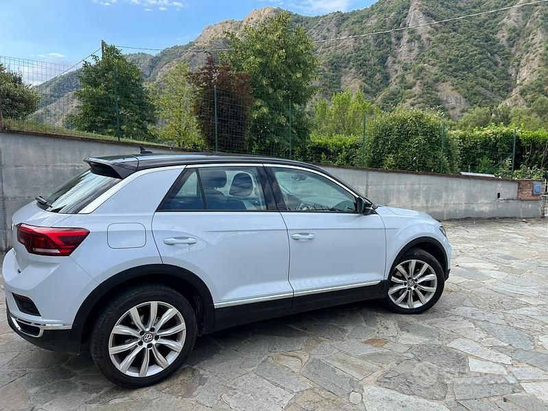 Usata VW T-Roc 150 CV (110 kW) 2020 Bianco SUV