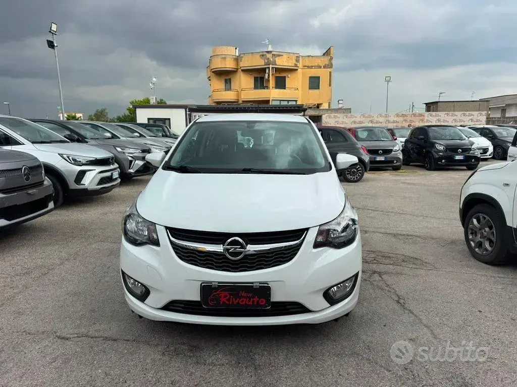 Usata Opel Karl Rocks S 75 CV (55 kW) 2018 Bianco Utilitaria