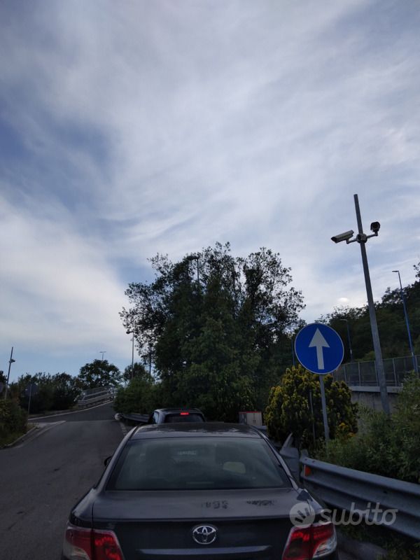 Usata Toyota Avensis 136 CV (100 kW) 2009 Grigio Berlina