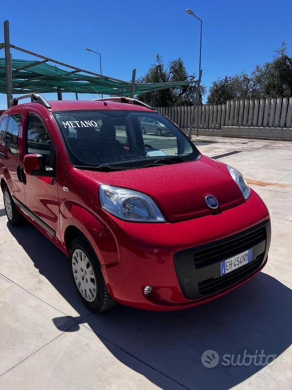 Usata Fiat Qubo Trekking 77 CV (56 kW) 2011 Rosso Monovolume