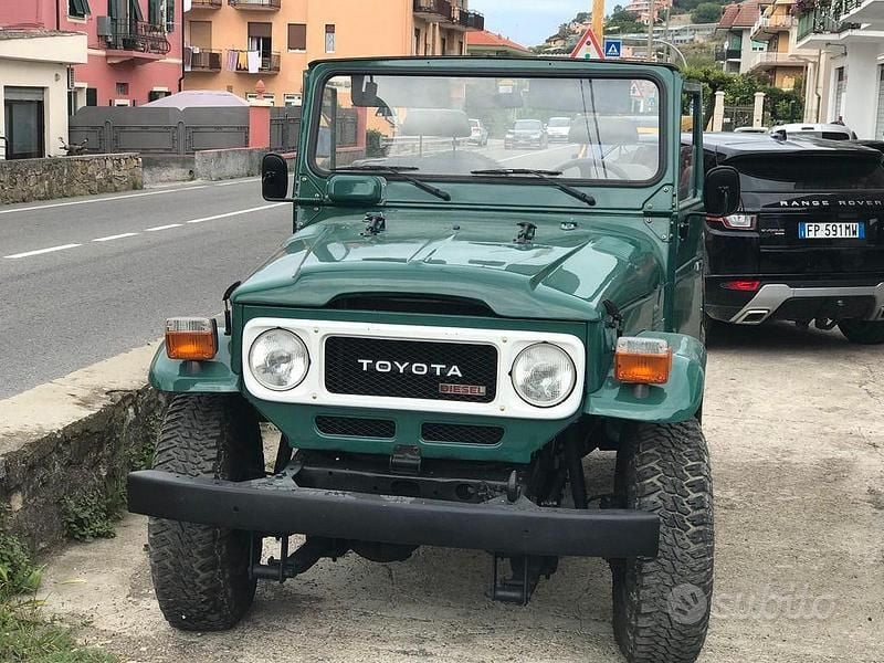 Usado Toyota Land Cruiser 1970 Verde Descapotable