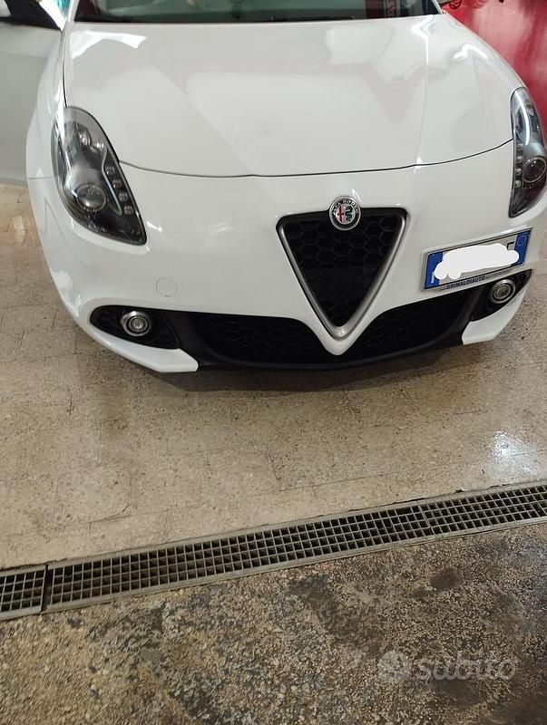 Usata Alfa Romeo Giulietta 2017 Bianco Berlina