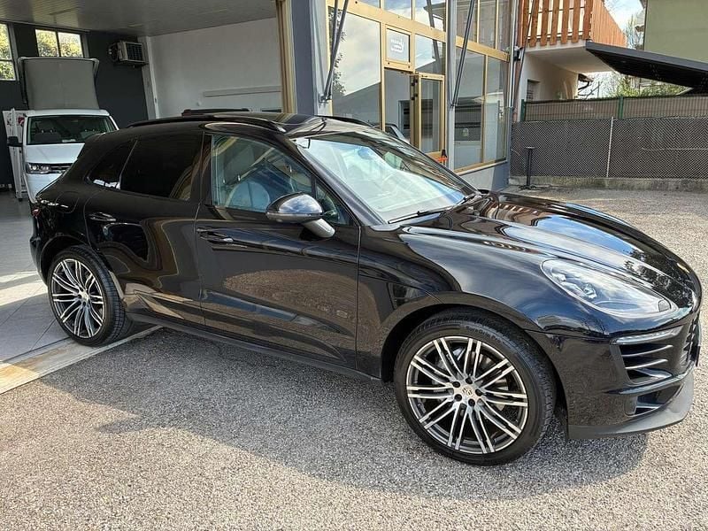 Usata Porsche Macan 250 CV (183 kW) 2017 Nero SUV