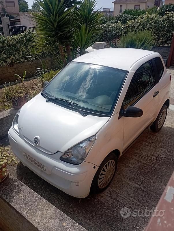 Usata Aixam City 2011 Bianco Utilitaria