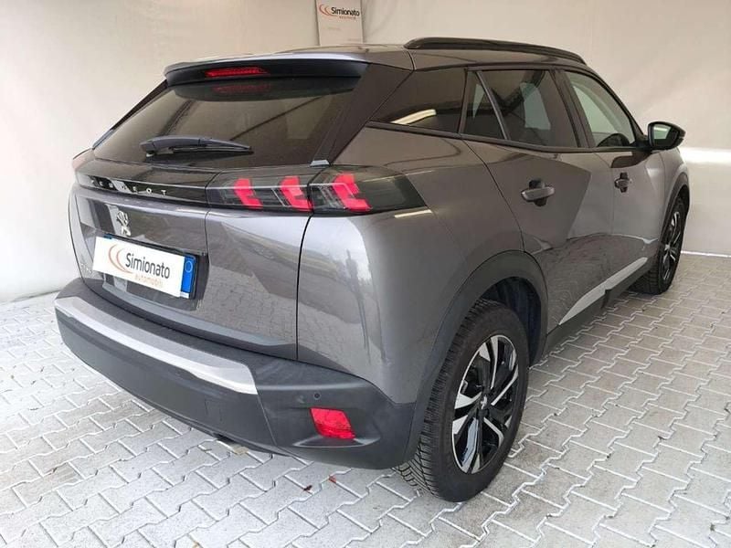 Usata Peugeot 2008 Allure 110 CV (80 kW) 2021 Grigio SUV