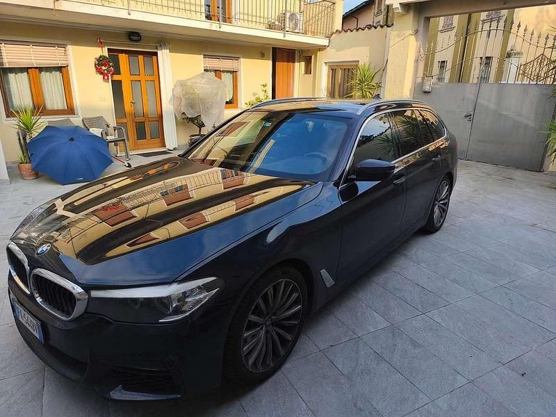 Usata BMW 530 258 CV (189 kW) 2017 Blu/azzurro Station wagon