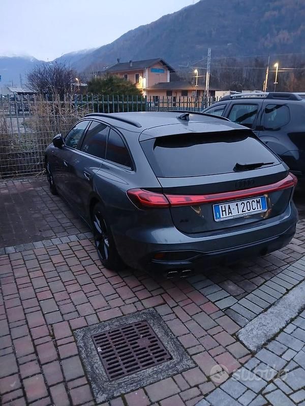 Usata Audi A5 S-Line 204 CV (150 kW) 2025 Grigio Station wagon