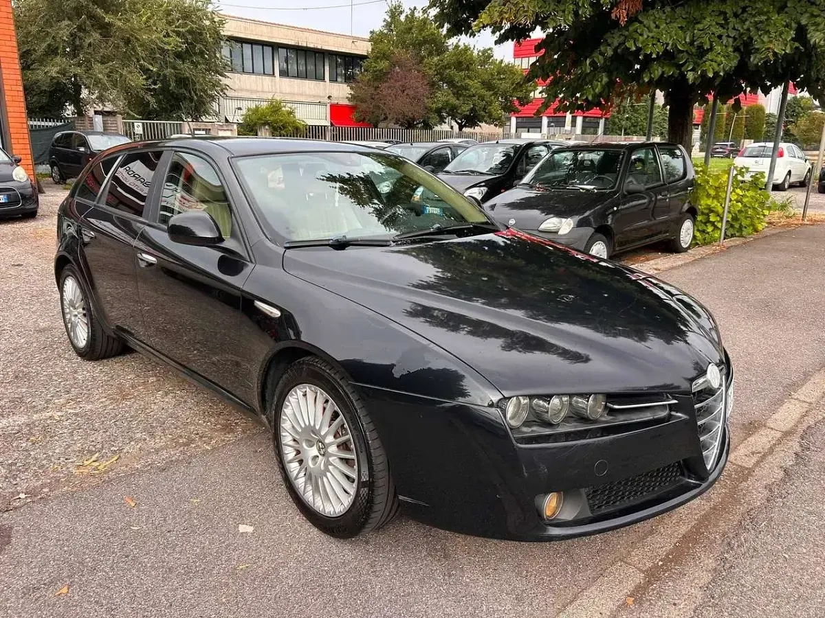 Usata Alfa Romeo 159 150 CV (110 kW) 2007 Nero Station wagon