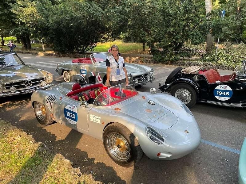 Usata Porsche 718 Spyder 131 CV (96 kW) 1965 Argento Cabrio